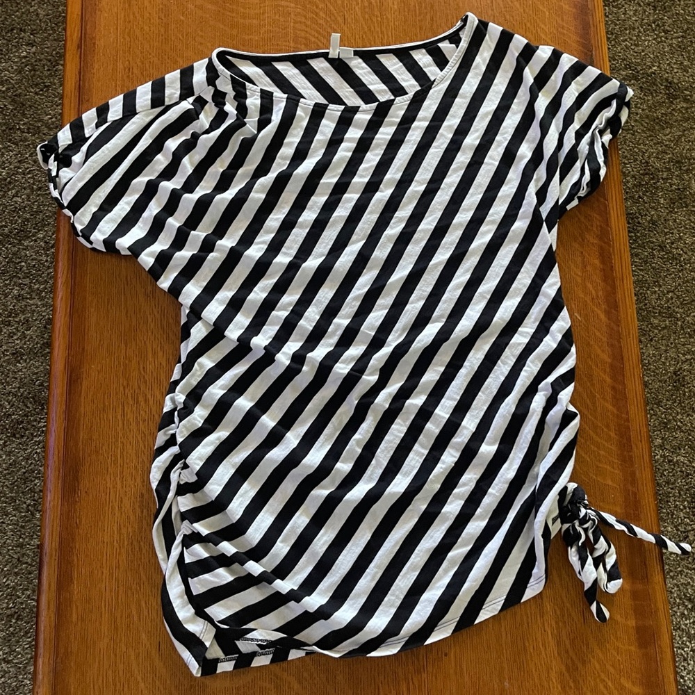 Cato Tee size 18/20W
